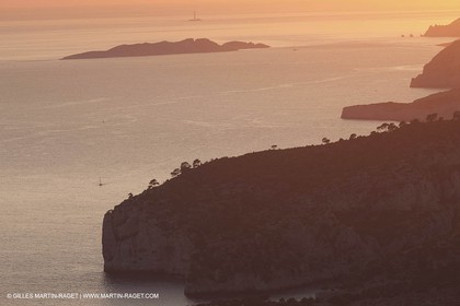 08 09 2009 - Marseille (FRA, 13) - Les Calanques - Cap Canaille et falaises Soubeyrannes