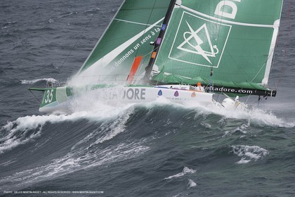 21 06 2007 - Bell Ile en mer (South Britanny, France) - IMOCA Monohulls - Delta Dore (Jeremie Beyou) sea trials