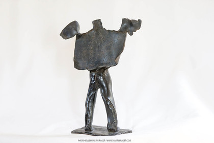 06 03 2016, Marseille, (FRA,13), Oeuvre de Germaine Richier, Homme de la nuit n°1 1954, Bronze patiné foncé, Numéroté 8 8, Fondeur L. Thinot, Paris, 27,5 x 20,4 x 9 cm, Collection particulière