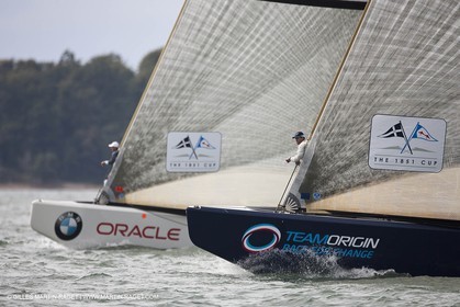 02 08 2010 - Cowes (UK, IOW) - The 1851 Cup -  BMW ORACLE Racing - Training Day.