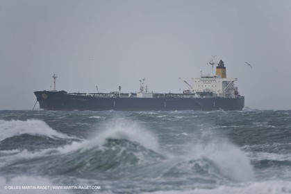03 01 2008 - Fos sur Mer (FRA, 13) - Esaterly gale