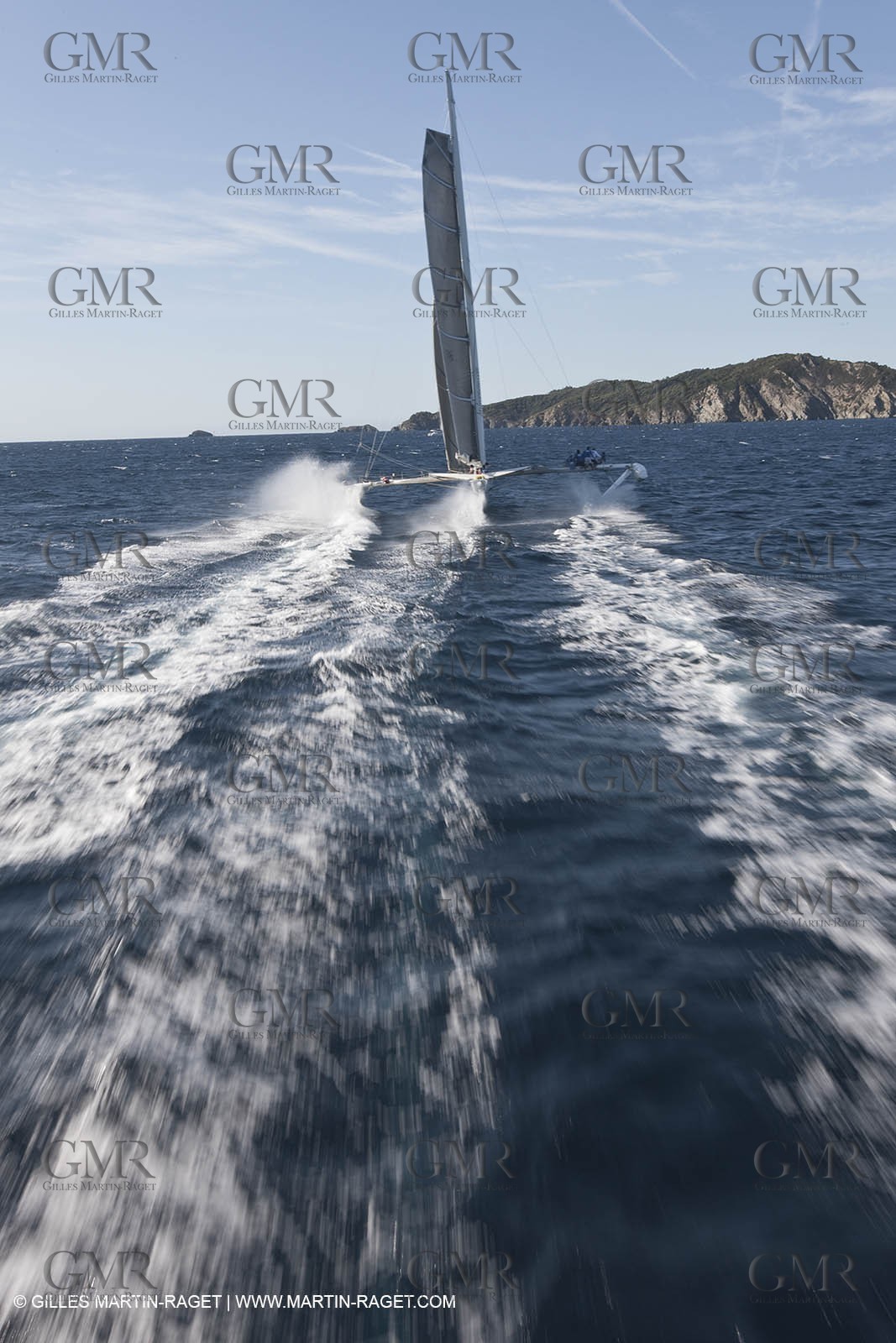 05 09 2009 - Hyères (FRA, 83) Hydroptère beat the overal sailing speed record with a run at 51,36 knts ( subjet to ratification by WSSRC)