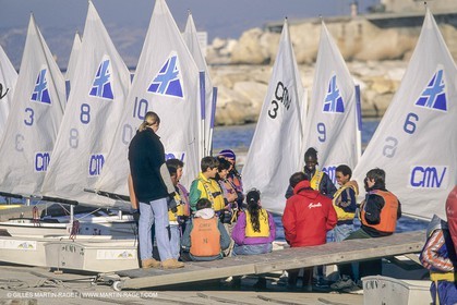Sailing, Dinghies, Sailing Schools