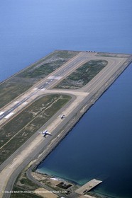 Berre Lake (FRA,13) - Marseille-Provence Airport