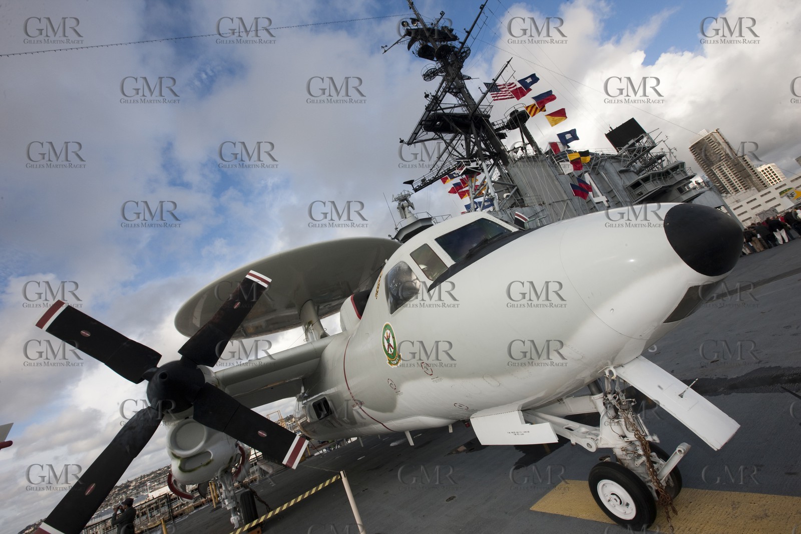 21 02 2010 - Valencia (ESP) - 33rd America's Cup - BMW ORACLE Racing - USA Victory Tour - Day 3 - Cup in San Diego