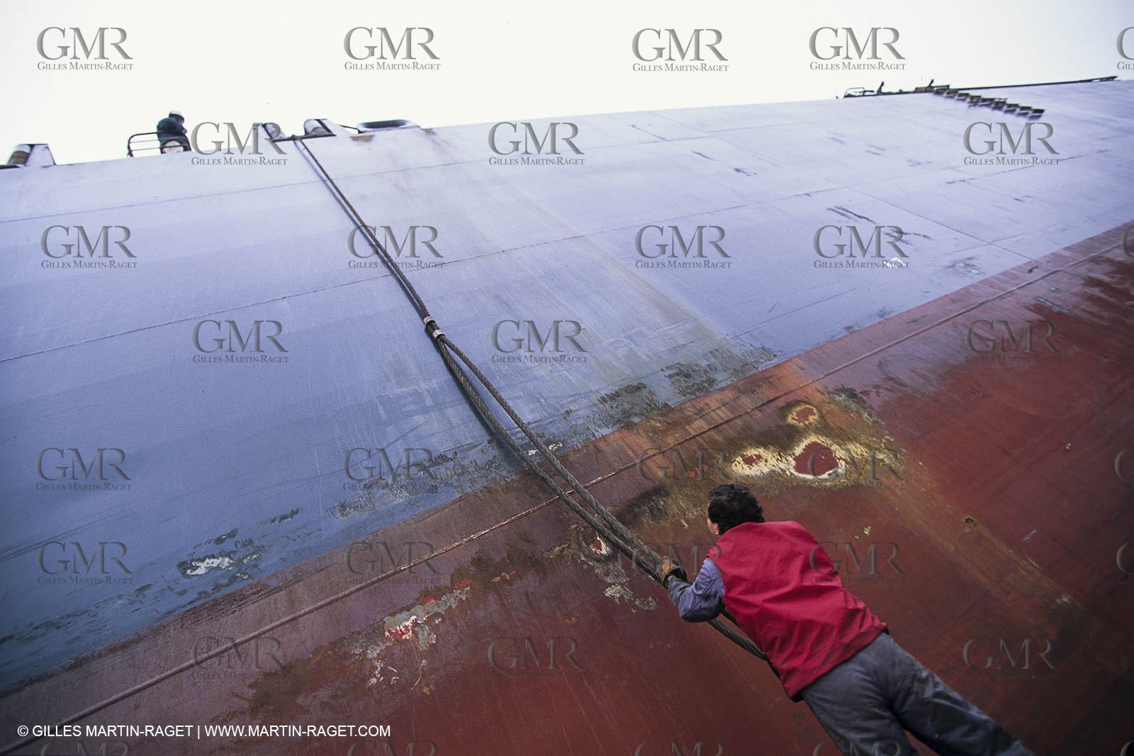 Monde maritime, opérations porturaires, ports, manoeuvres, marine world, harbour operations, maritime shipping,