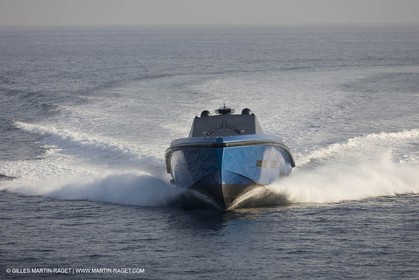 14 10 2008 - Cannes (FRA, 06) - SUper yachts - motoryachts - Wally yachts - Wallypower 64