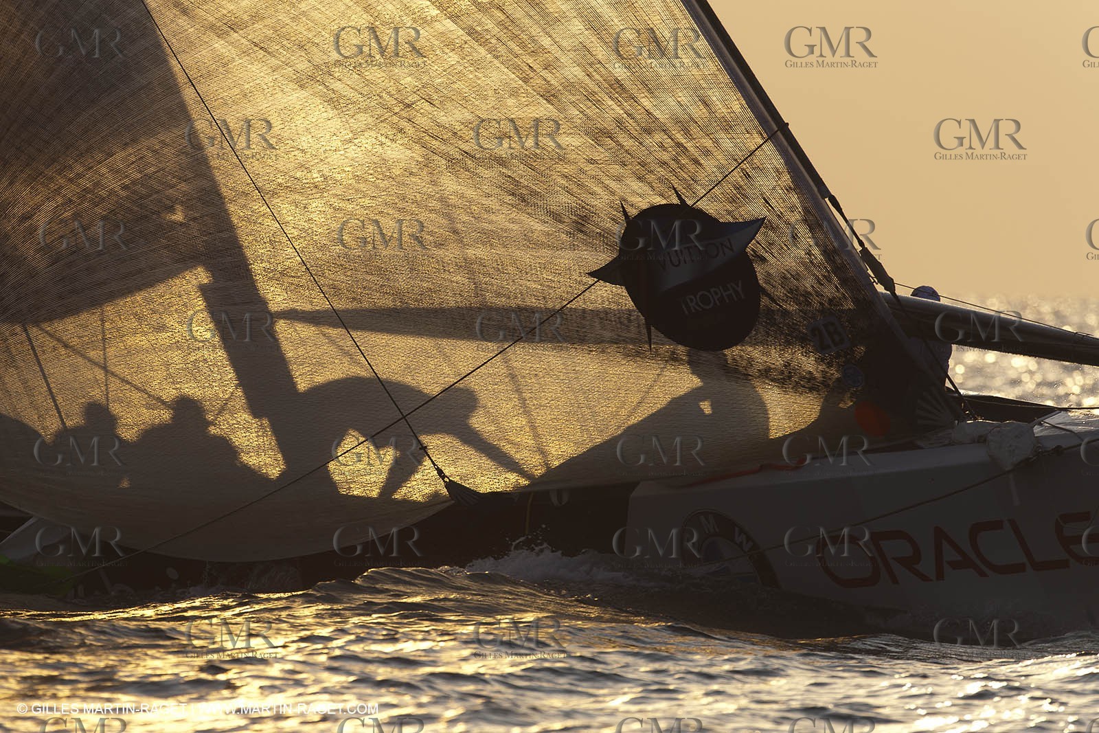 22 11 2010 - Dubai (UAE) - Dubai Louis Vuitton Trophy -  Round 2 - BMW ORACLE Racing Vs Emirates Team New Zealand