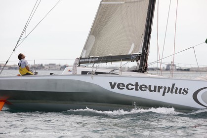 01 06 2010 - Port Camargue (FRA,30) - Class 40 Vecteur Plus, entraînements