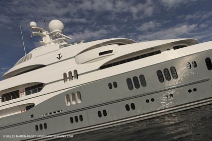 21 09 2014 - Cannes (FRA,83), Motor yacht TV