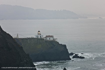 07 01 2011 - San Francisco (USA,CA) - Golden Gate National Recreation area - Point Bonita Liighthouse