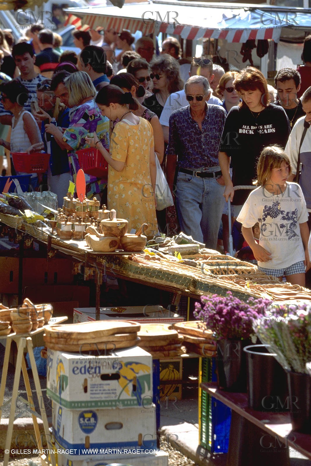 Arles - saturday market