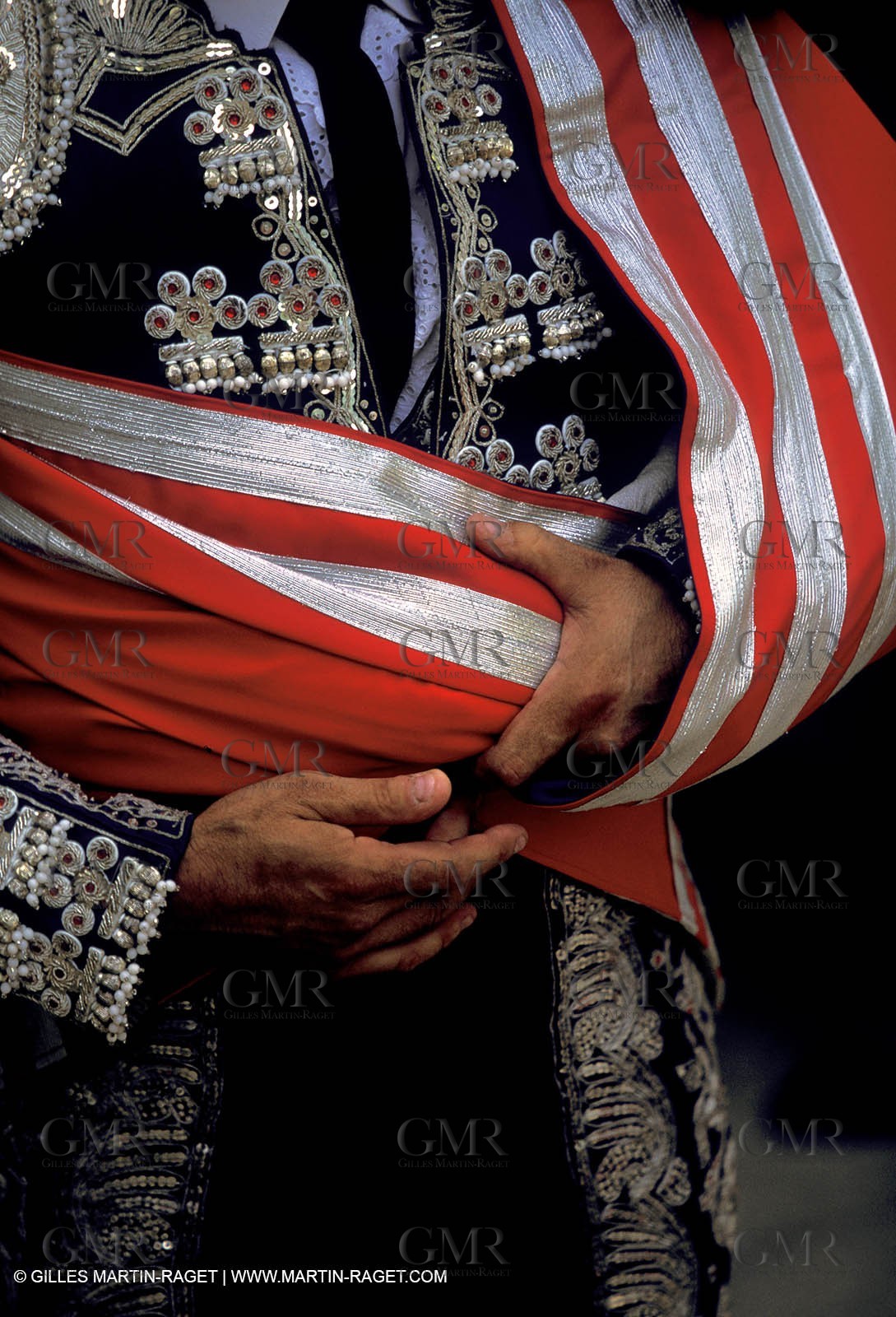 Traje de Luces (costume of light)