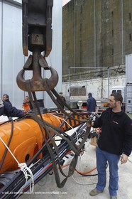 Orange II - Trophée Jules Verne 2004 - Yves le Blévec