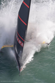 10 12 2020 - Auckland (NZL) - 36th America's Cup - Practice Sessions - Day 2 -Luna Rossa Prada Pirelli Team