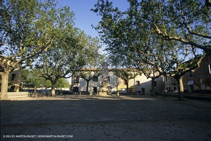Nimes Metropole landscapes (FRA,30)