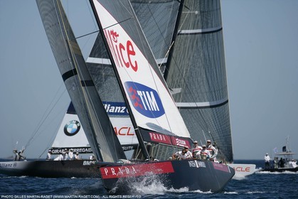 14 05 2007-Valencia (Spain)- 32nd America's Cup - Louis Vuitton Cup - Semi-final - Day 1 - BMW ORACLE racing