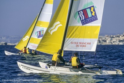 Sailing, Dinghies, Sailing Schools