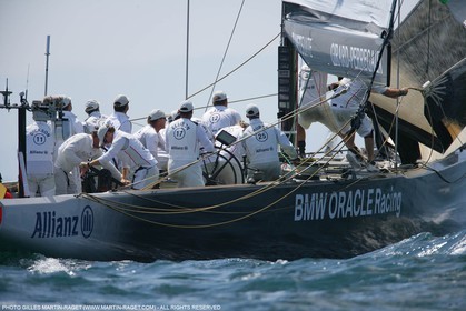 5 05 2007-Valencia (Spain)- 32nd America's Cup - Louis Vuitton Cup - RR2 - Day 7 - BMW ORACLE Racing