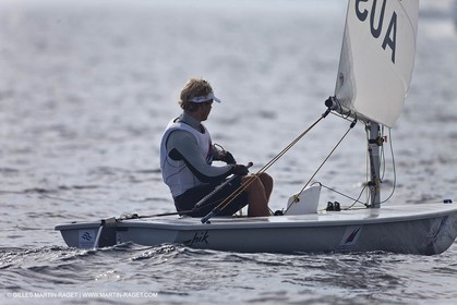 26-04-10 - Hyeres (FRA,83) - SOF 2010 - Tom BURTON