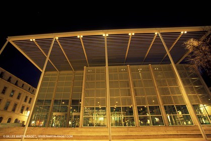 Nîmes - Carré des arts