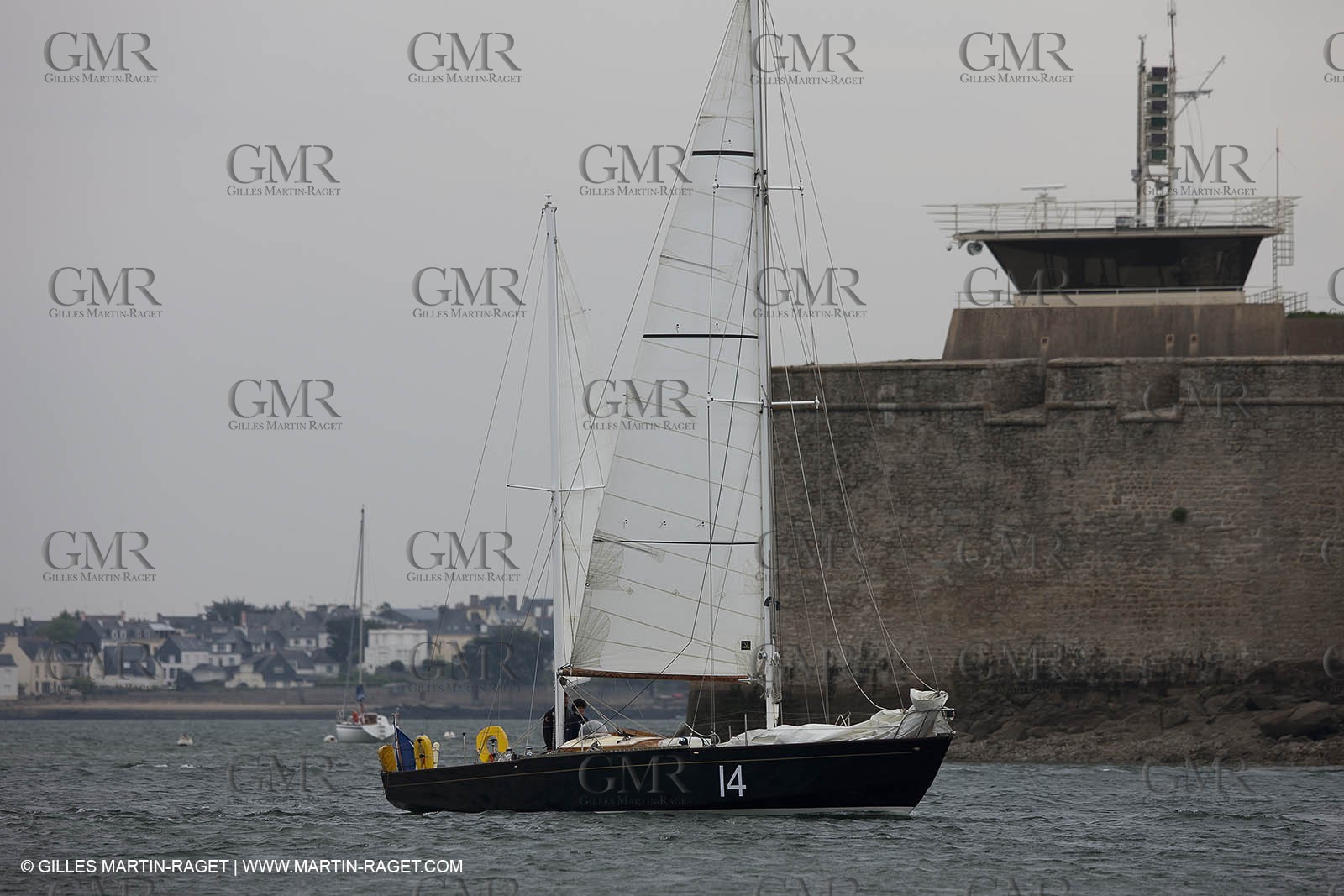 19 05 2010- Lorent- (FRA,56)  -  Pen Duick II in front of  Port Louis