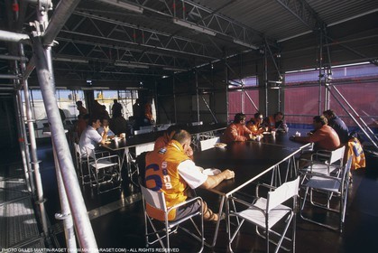 America's Cup 2000, Auckland (NZL), Le Défi, 6ème Sens