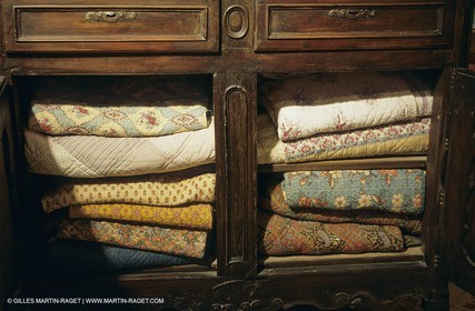 Boutis - Piqués - costumes provençaux