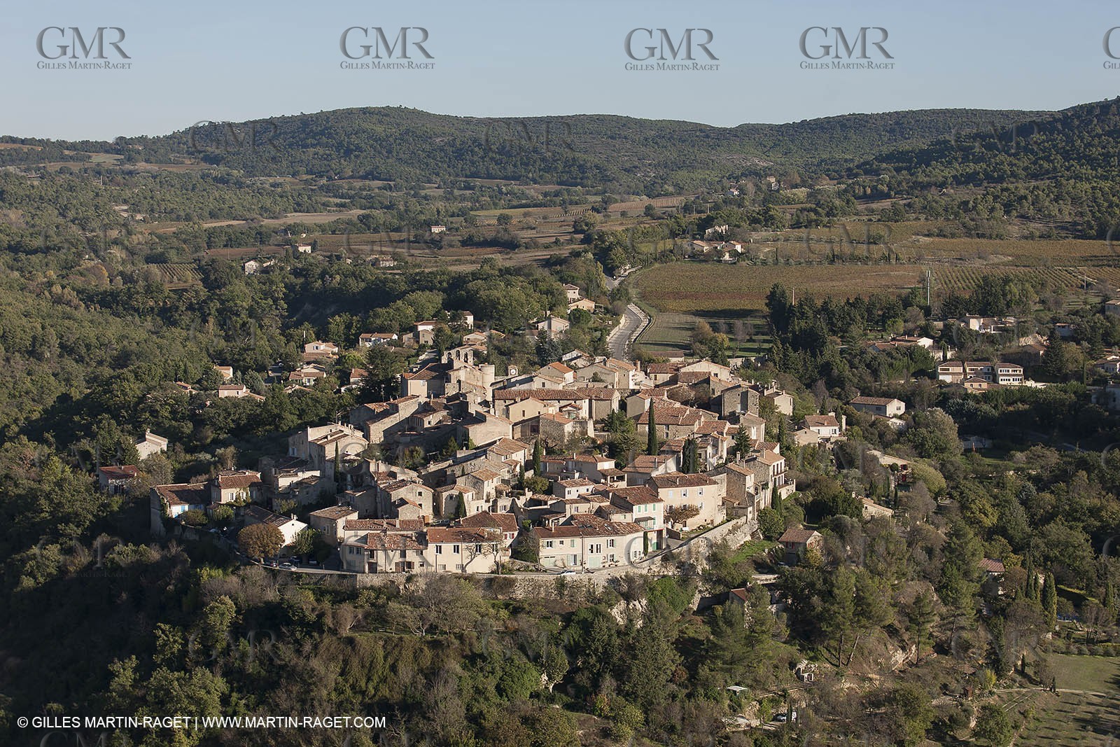 29 10 2012 - Grambois (FRA,84) - Luberon  seen from above