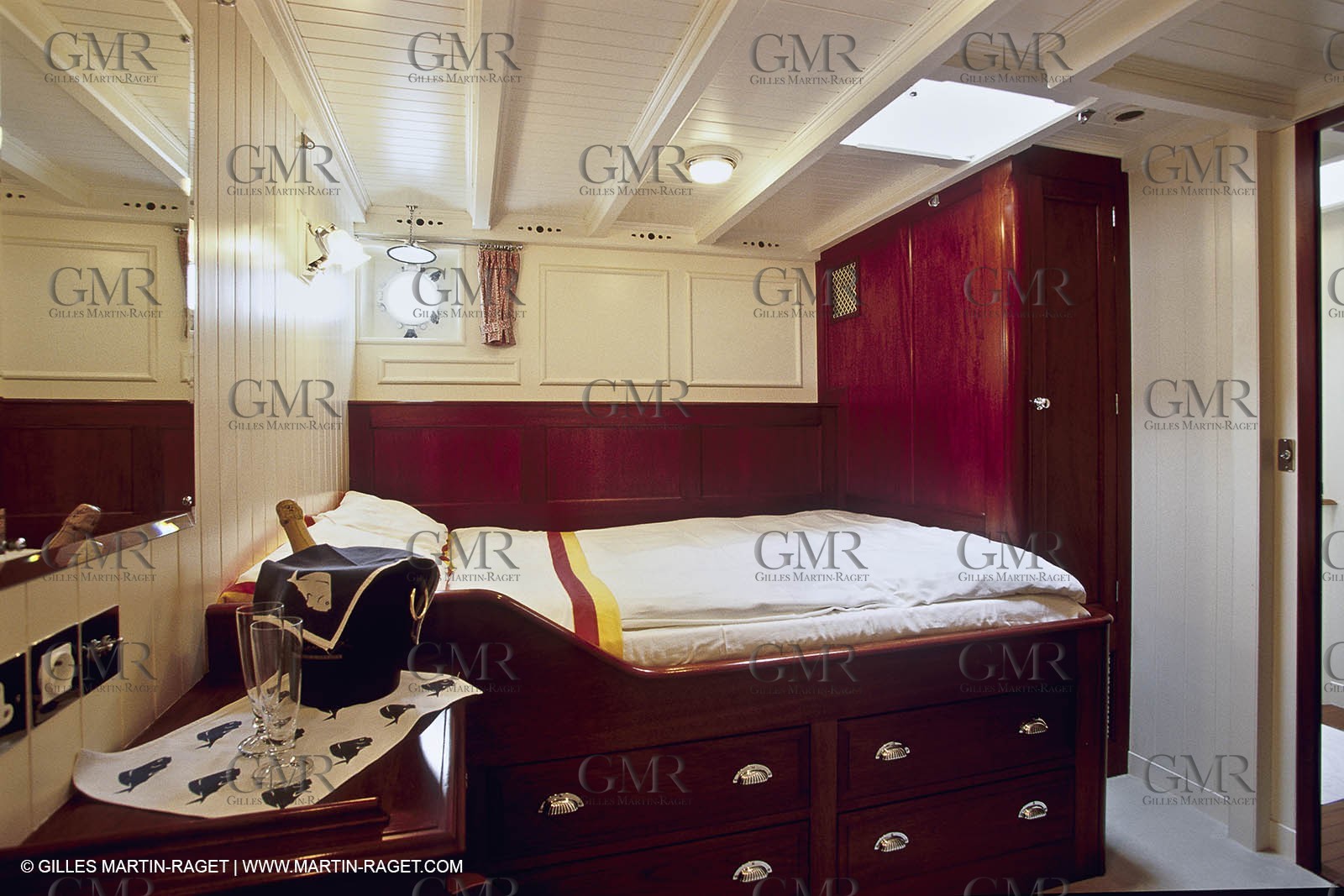 Classic yachts - Thendara