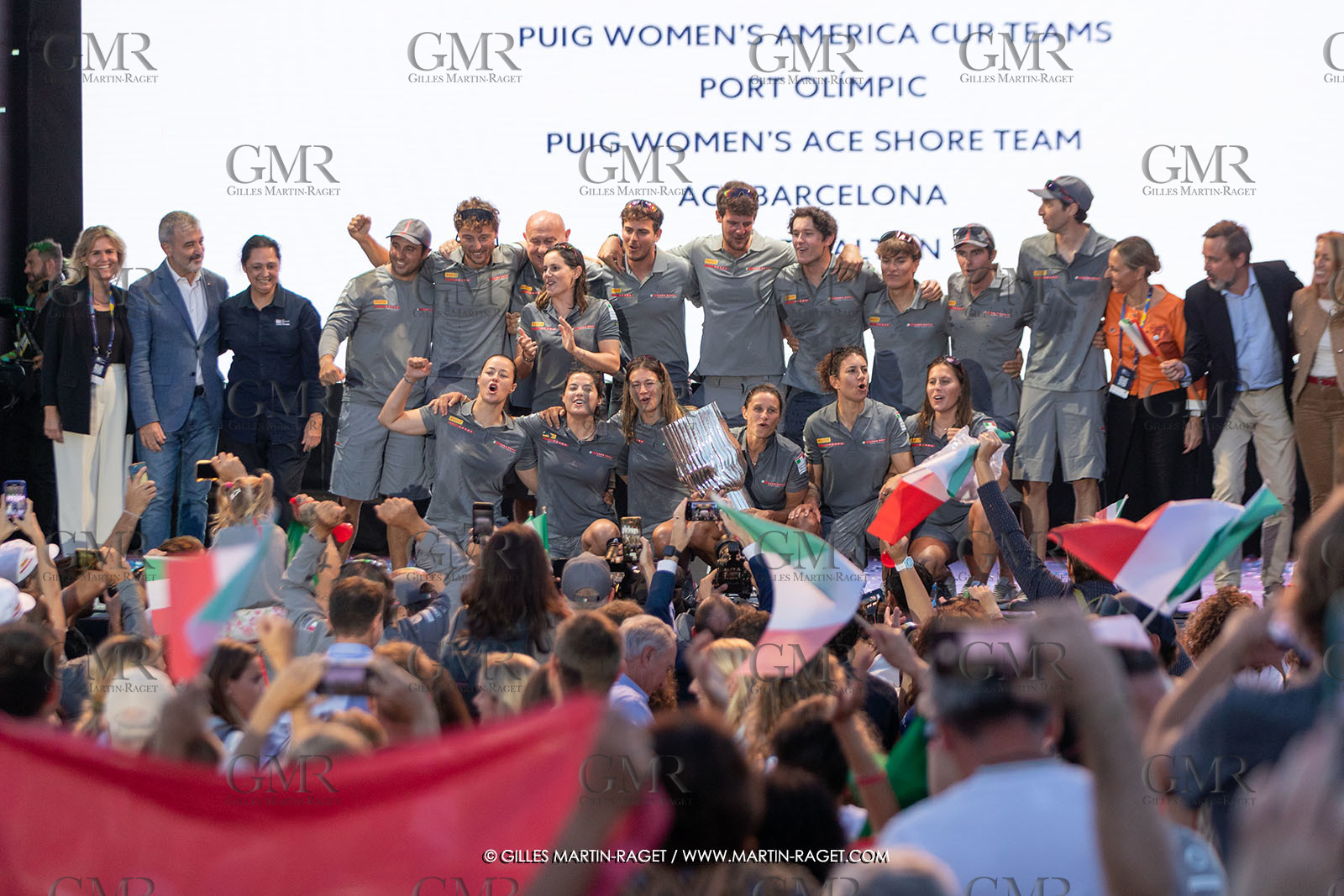 13 10 2024, Barcelona (ESP), Louis Vuitton 37th America's Cup, Final Match, Race Day 2, Puig Women America's Cup Prizegving