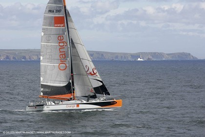 2004 Atlantic record attempt - Orange II at Land's End