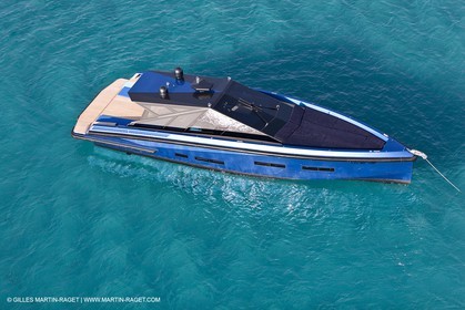14 10 2008 - Cannes (FRA, 06) - SUper yachts - motoryachts - Wally yachts - Wallypower 64