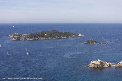 15 04 2008 - Porquerolles (Fra, 83) - Beneteau - First 45