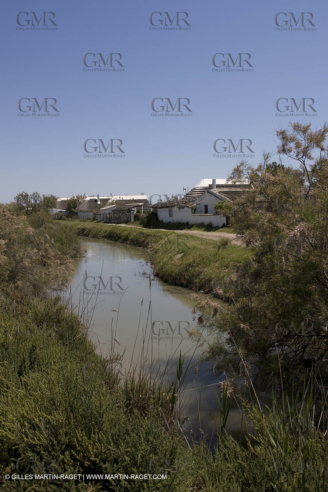 07 05 2008 - Les Saintes Maries de la mer (FRA, 13) - gardians cants