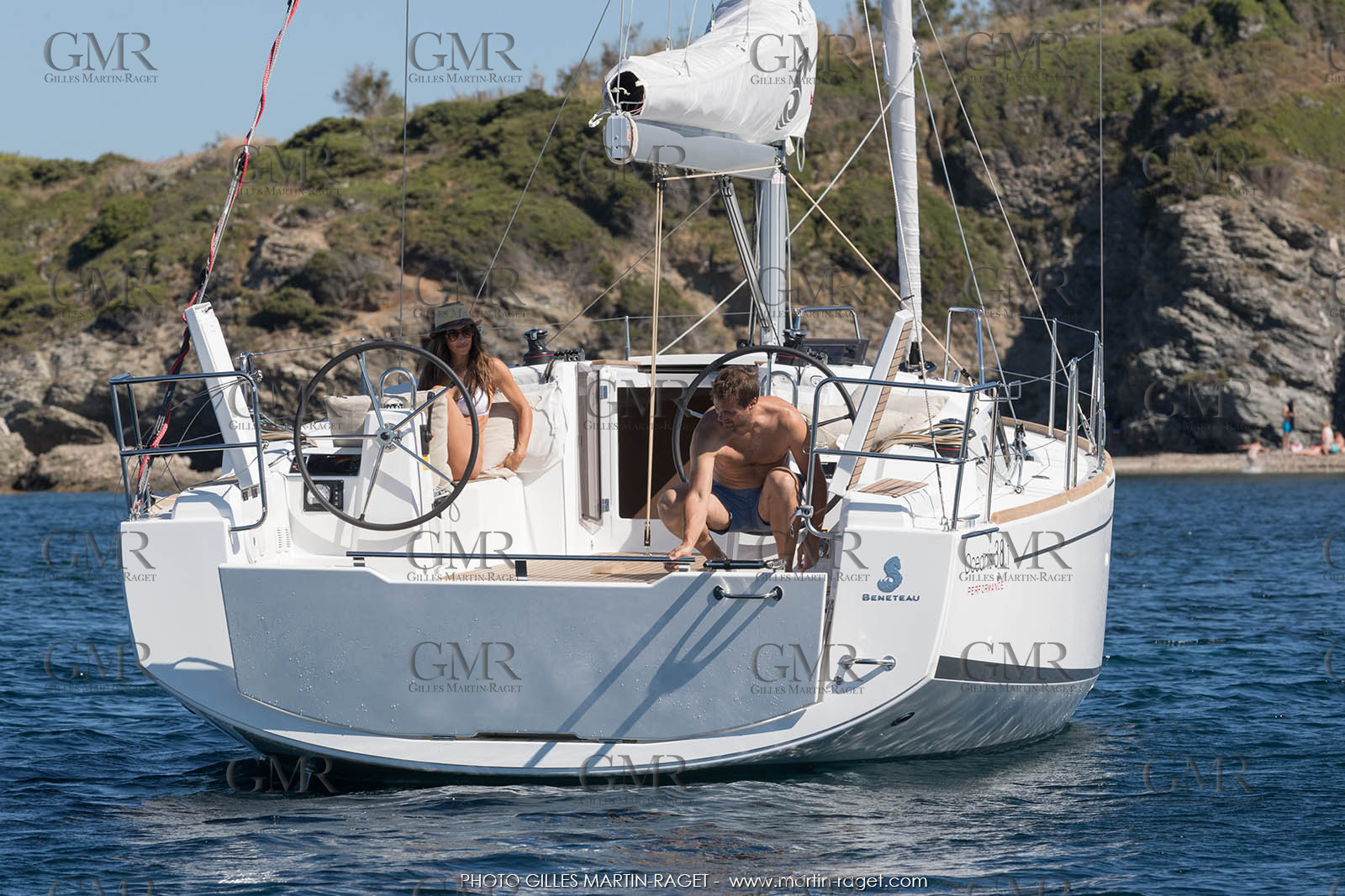 04 07 3017; Les EMbiez (FRA; 83) - Chantier Beneteau; Oceanis 38.1