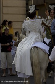 06 07 08 - Arles (FRA, 13) - Traditional costume of Arles fest