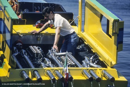 Moteur, Courses offshore