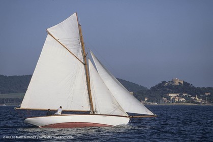 Classic Yachts Gunga Din, Lulu