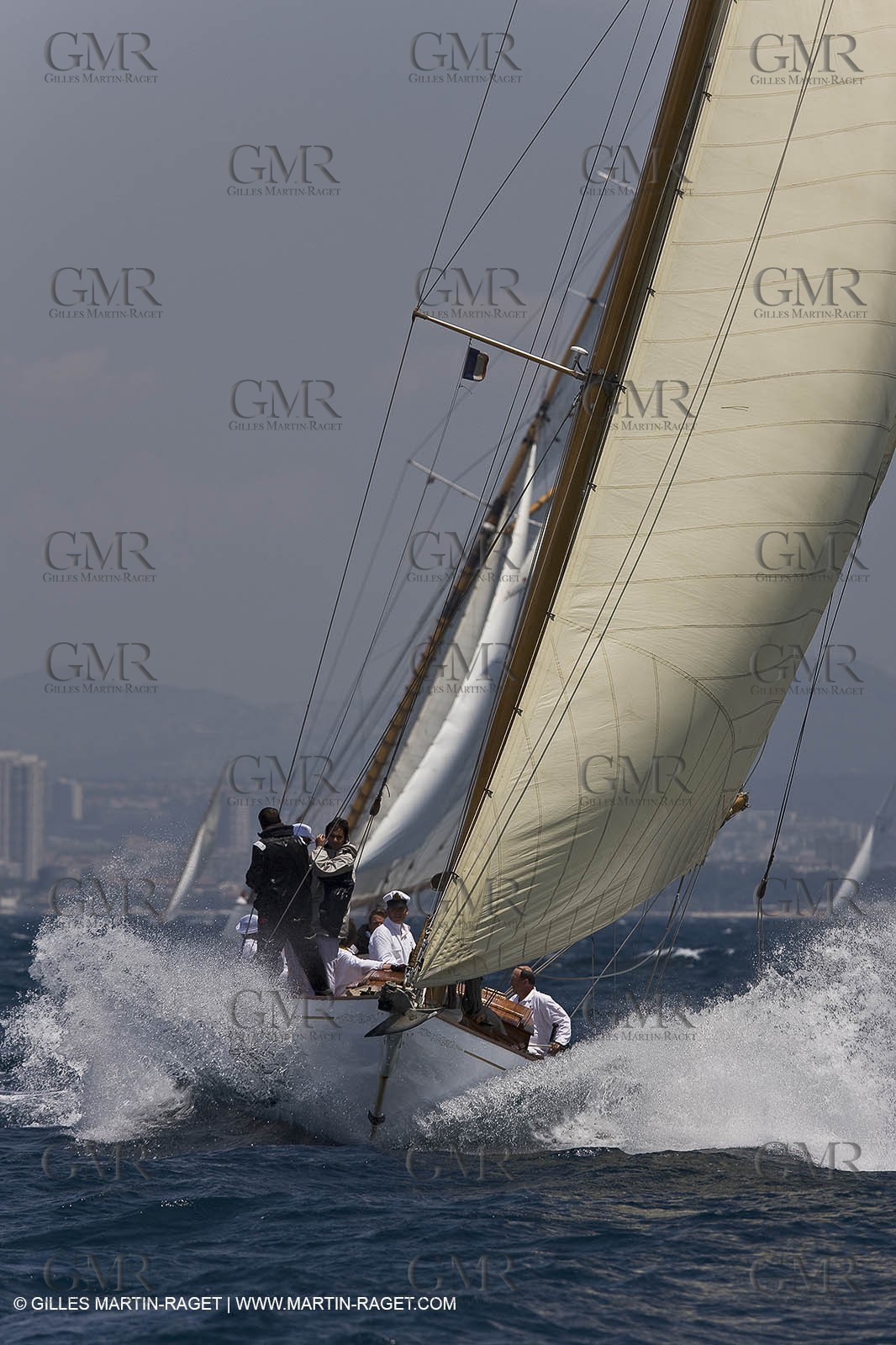 Sailing, Classic yachts, Voiles Vieux Port 2009, Marseille (FRA)