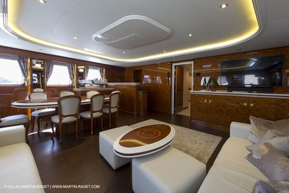 Al Azizi oficial launchat the Mucem museum - H2X boatyard - Oceanographic research ship - Marseille (FRA,13) - 27 05 2014