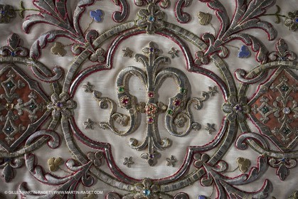 04 02 2013 - Marseille(FRA,13), Notre Dame de la Garde, Vêtements liturgiques