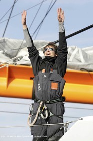 Orange II - Arrivée Trophée Jules Verne 2005 - Brest  - A terre - Nicolas de Castro