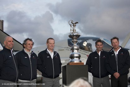 21 02 2010 - Valencia (ESP) - 33rd America's Cup - BMW ORACLE Racing - USA Victory Tour - Day 3 - Cup in San Diego