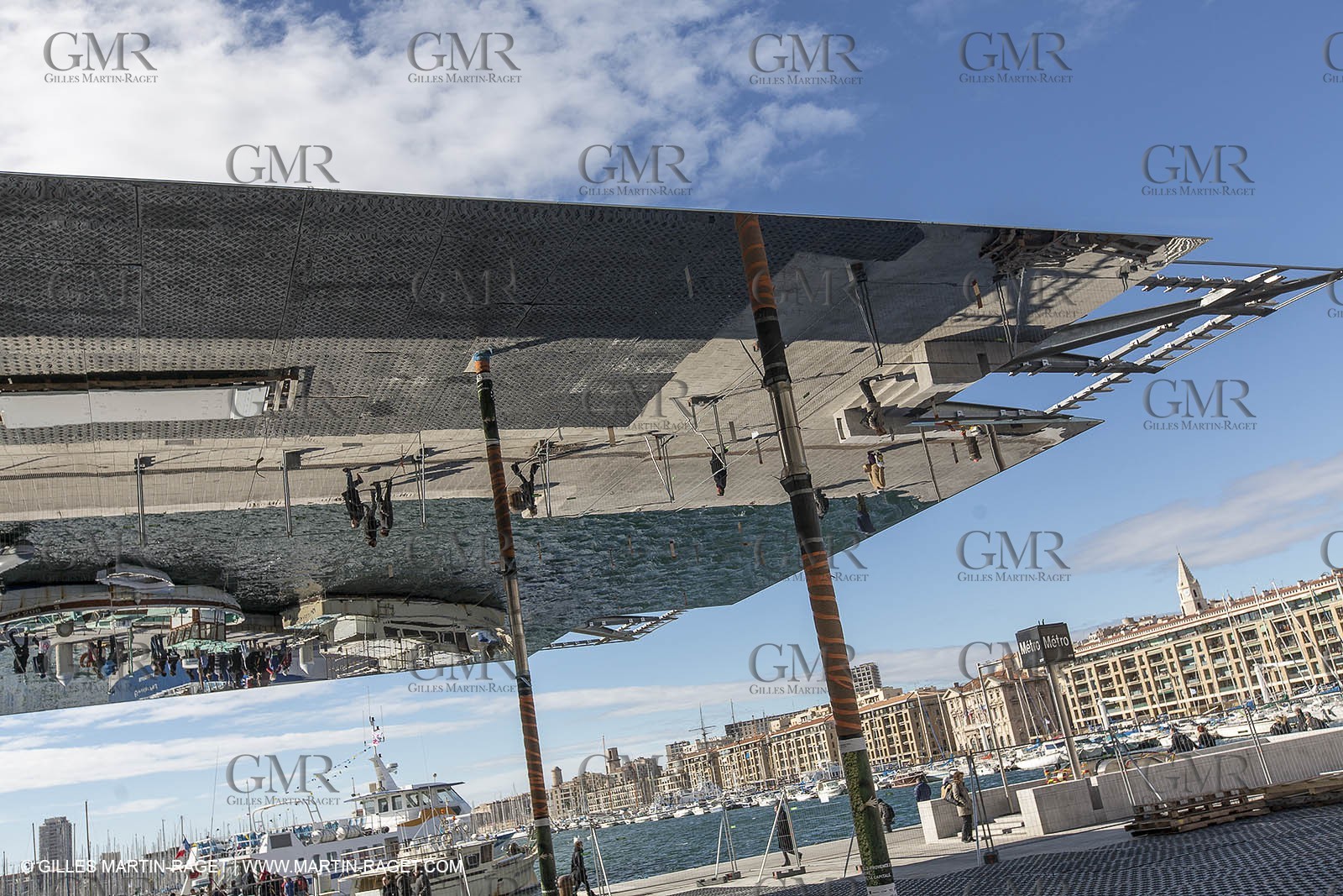 04 02 2013 - Marseille (FRA,13) - Vieux Port (historical port) refit - Works on the shadow maker