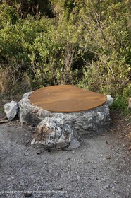 20 03 2009 - Marseille (FRA, 13) - Les Calanques - Vallon de l'Oule - Puit de l'Oule