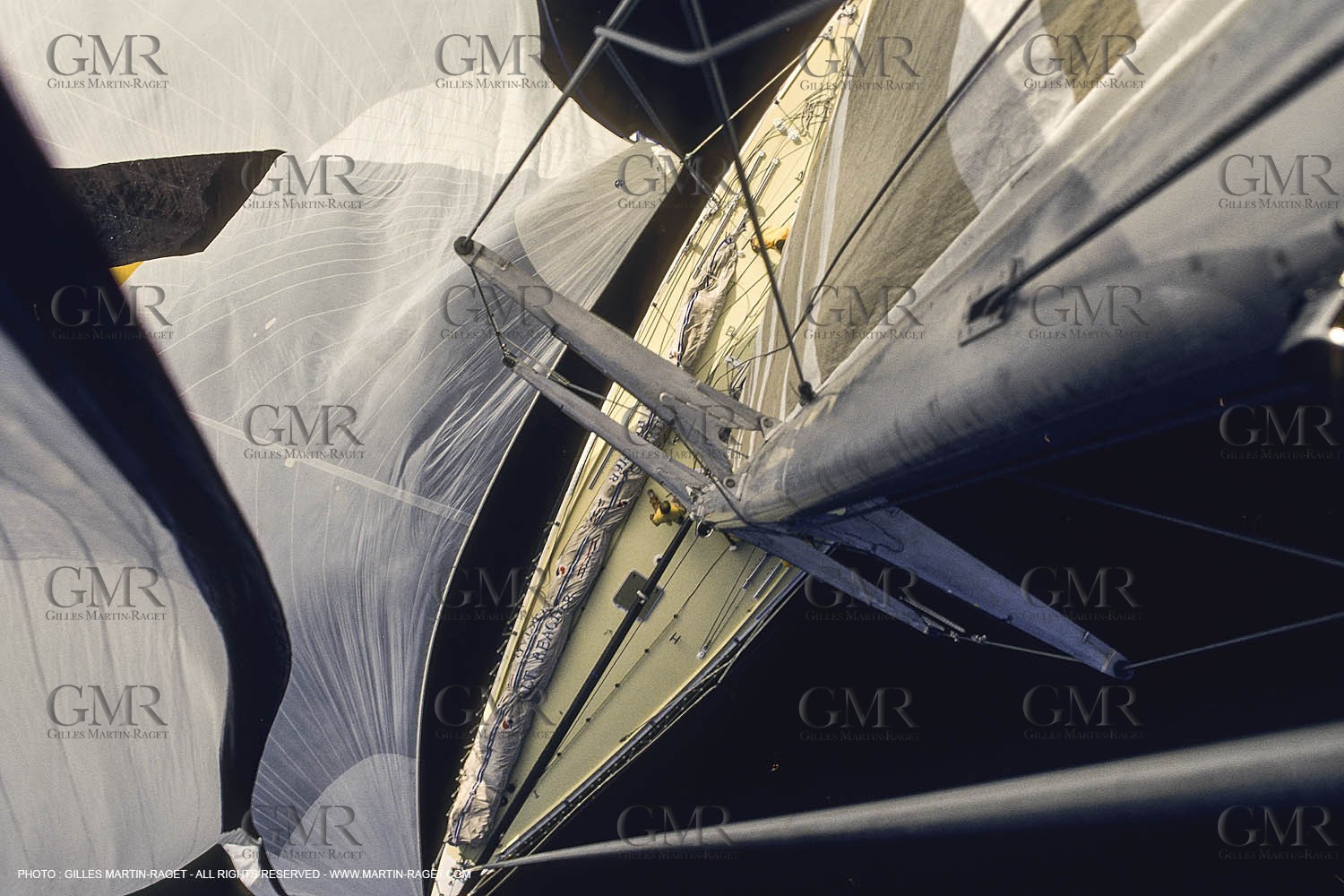 Sailing, Yacht Racing, Offshore Racing, Whtibread Round The World race, onboard Merit