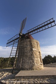 22 11 2012 - Fontvieille (FRA,13) - Alphonse Daudet' mill
