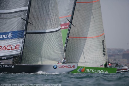 28 04 2007-Valencia (Spain)- 32nd America's Cup - Louis Vuitton Cup - RR1 - Day13 - BMW ORACLE Racing