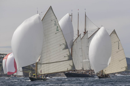 29  2022, Saint-Tropez (FRA,83), Les Voiles de Saint-Tropez 2022, journée des défis, course de centenaires
